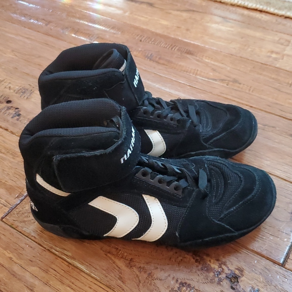 Matman S025 black suede wrestling shoes